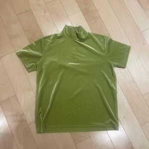 GAP - Green Velvet Short Sleeve Turtleneck (size: M)